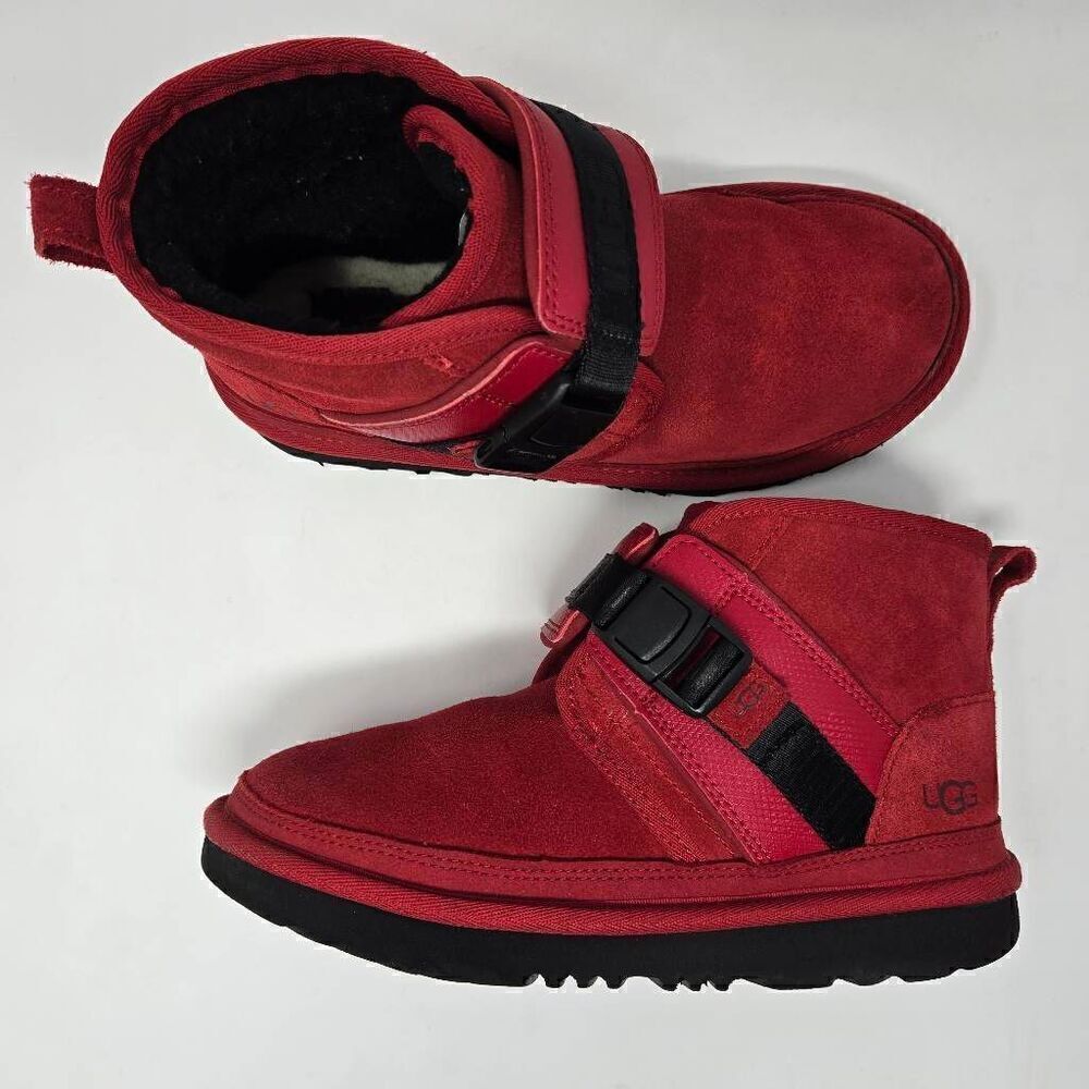 UGG NEUMEL SNAPBACK SAMBA RED SUEDE ANKLE CHUKKA BOOTS WOMENS SIZE 5 MENS SIZE 4